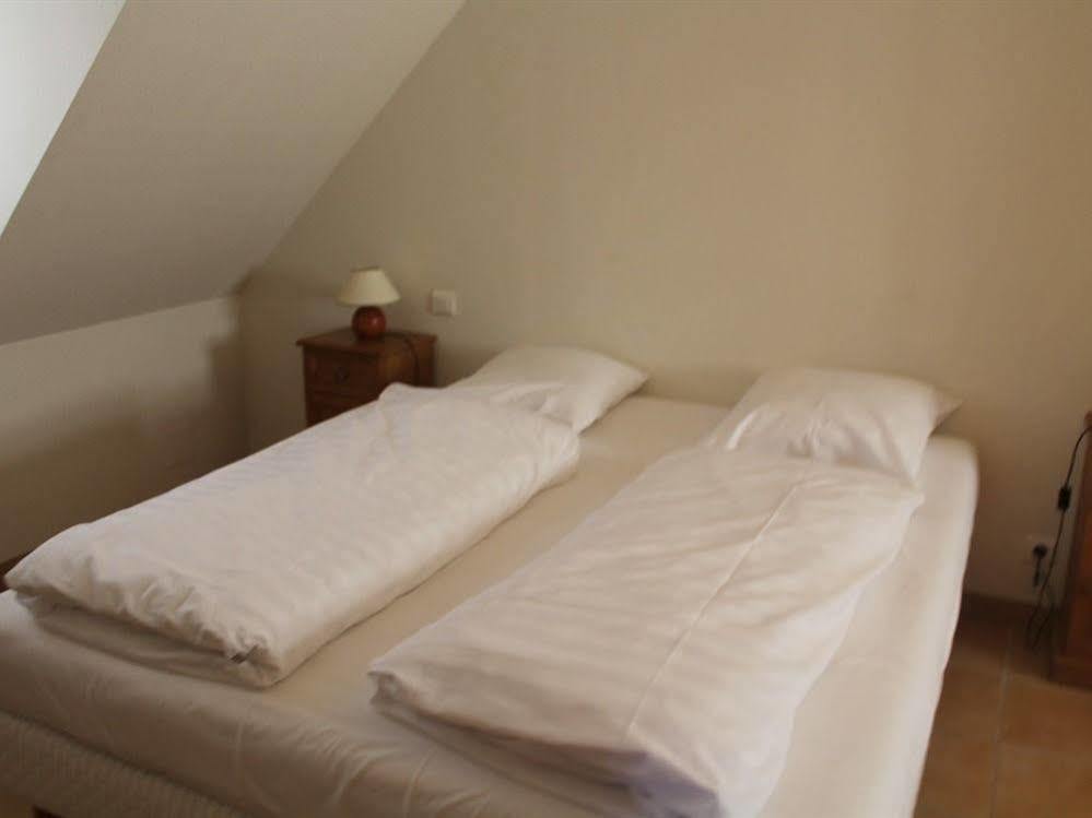 הונוייר Maison D'Hotes Sainte Hune Appartements מראה חיצוני תמונה